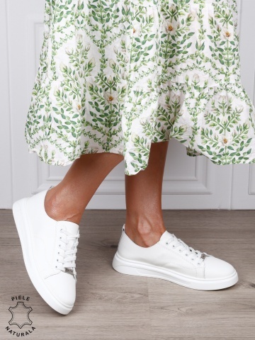 Pantofi casual damă din piele naturală cu detaliu decorativ frontal CRL1821 ALB - Img 2