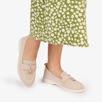 MOCASINI dama TEXTIL CU DETALIU AURIU CRL1027 Culoare: BEJ - Img 3