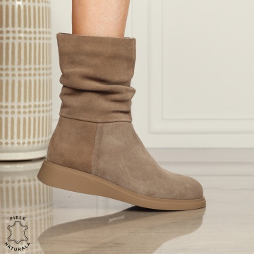 Cizme dama piele naturala intoarsa scurte cu talpa plata si Detaliu Lateral CRL1256 Khaki - Img 2