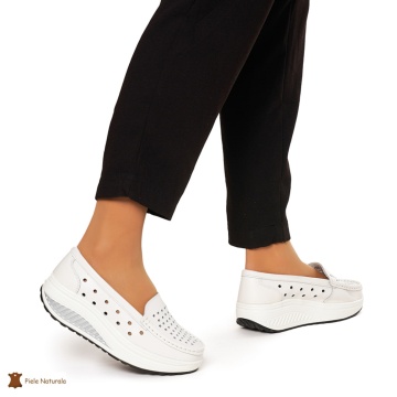 Mocasini Dama Piele Naturala perforati cu talpa groasa CRL0079 ALB - Img 2