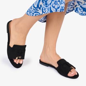 PAPUCI dama Piele ECOLOGICA CU DETALIU AURIU CRL1011 Culoare: NEGRU - Img 3