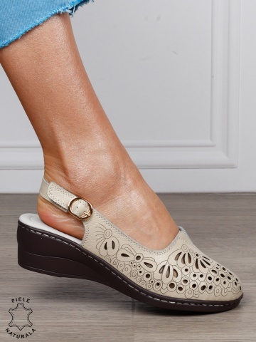 Sandale Damă din Piele Naturală cu Design Floral și Bareta Reglabilă CRL1300 BEJ - Img 2