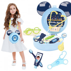 Set joaca rol, Mini Trusa Asistenta Doctor, tip geanta de umar forma Mickey, 16 accesorii multiple, Albastru