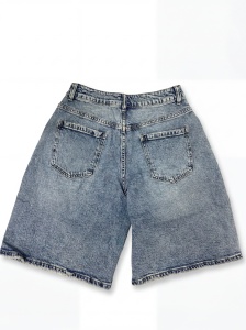Pantaloni scurți din denim relaxed fit cu tiv destrămat - Img 5