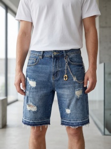 Pantaloni scurți din denim cu efect destroyed