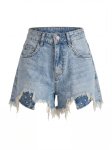 Pantaloni scurți din denim cu tiv destrămat și aplicații metalice - Img 4