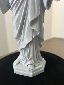 Statuetă Iisus Hristos vedere spate cu drapaj veșmânt