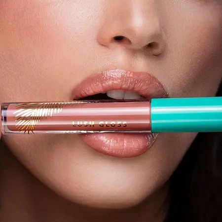 JULY23 Lush Gloss - Latte 3 - Img 3