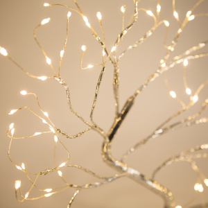 Decor lemn LED pentru masă - alb cald - cu buton și baterie