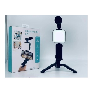 Kit vlog cu microfon si lumina
