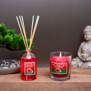 Set lumanare parfumata si parfum - mere si scortisoara - 120 g + 100 ml