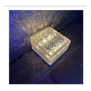 Lampa solara cu senzor de lumina, 10 cm