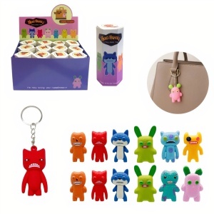 Breloc Figurine 12/set Fugg Family Monsters, Blind Box 6.5cm Diferite Modele - Img 2