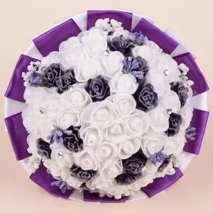 Buchet Trandafiri - Mov - Sclipici