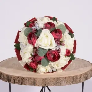 Buchet Bujori cu Trandafiri si Perle - Bordo - Img 2