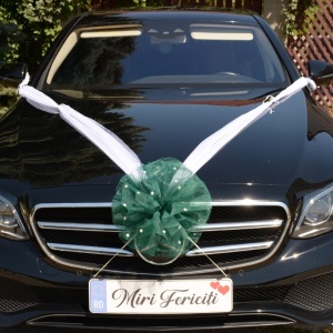 Decor masina pentru nunta cu pampon din tulle cu perle - Verde