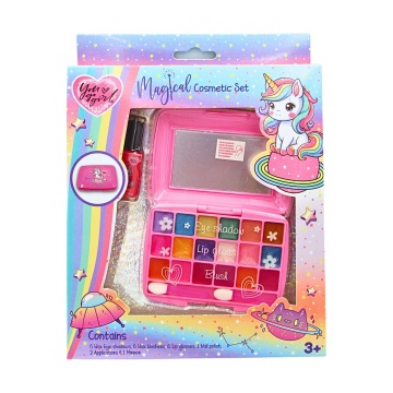 Set cadou You Go Girl Make-Up Magical 18 Culori si oja Vya006 [1292]