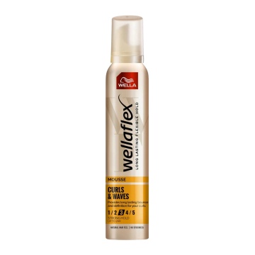 Spuma de par Wellaflex curls&waves nr,3 200ml [5801]