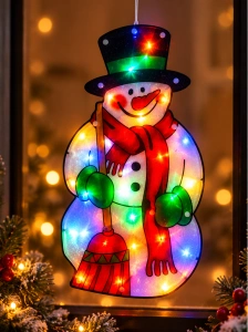 Om de zăpadă cu LED multicolor