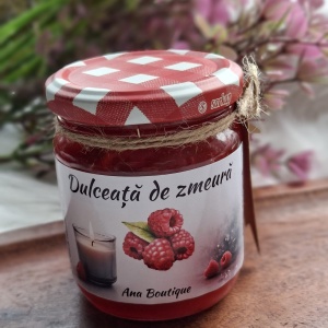 Lumânări parfumate în borcănel de sticlă - Colecția ,,Dulceţurile Anei,, -"DULCEAŢĂ DE ZMEURĂ"