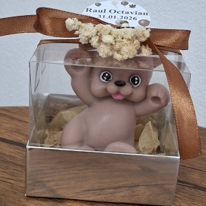 Mărturie botez din săpun - ursuleţ maro în cutiuţă -model 2
