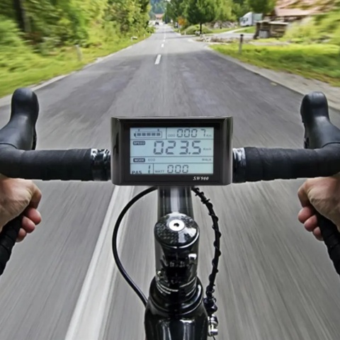 display LCD SW900 montat ghidon bicicleta electrica