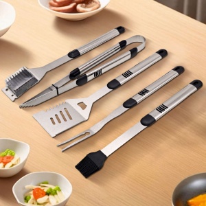 Set ustensile pentru gratar 5 piese KLUGMEISTER KY008, geanta inclusa, furculita + spatula + cleste + doua perii - Img 4