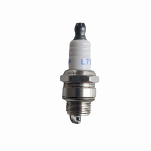 Bujie 5200 pentru motofierăstrău MESTERINO TOOLS NT-CS5200
