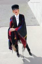 Poncho Dama "British" Negru by JukaFashion.ro (2018) - Img 3