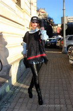 Pulover Tip Poncho "Estrella" Black by JukaFashion.ro cod ES1 - Img 3
