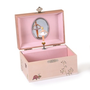 Cutie muzicala Ladybug, Egmont Toys