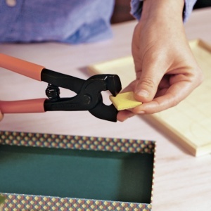 Cutie decorativă reutilizabilă – perfectă pentru păstrarea materialelor