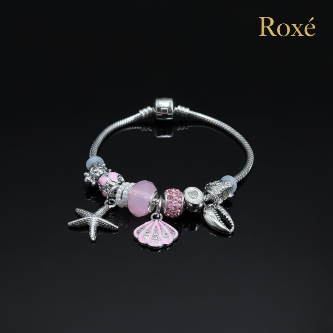 Bratara dama ROXE argintie cu charmuri marine si pandantive elegante, model chic 3