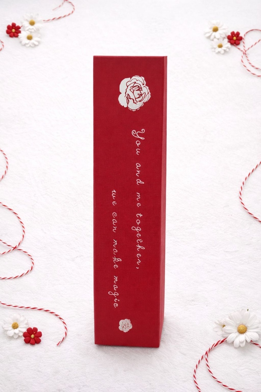 Cutie cadou cu trandafiri roz si ursulet, mesaj I Love You, 33x7x7 cm 2