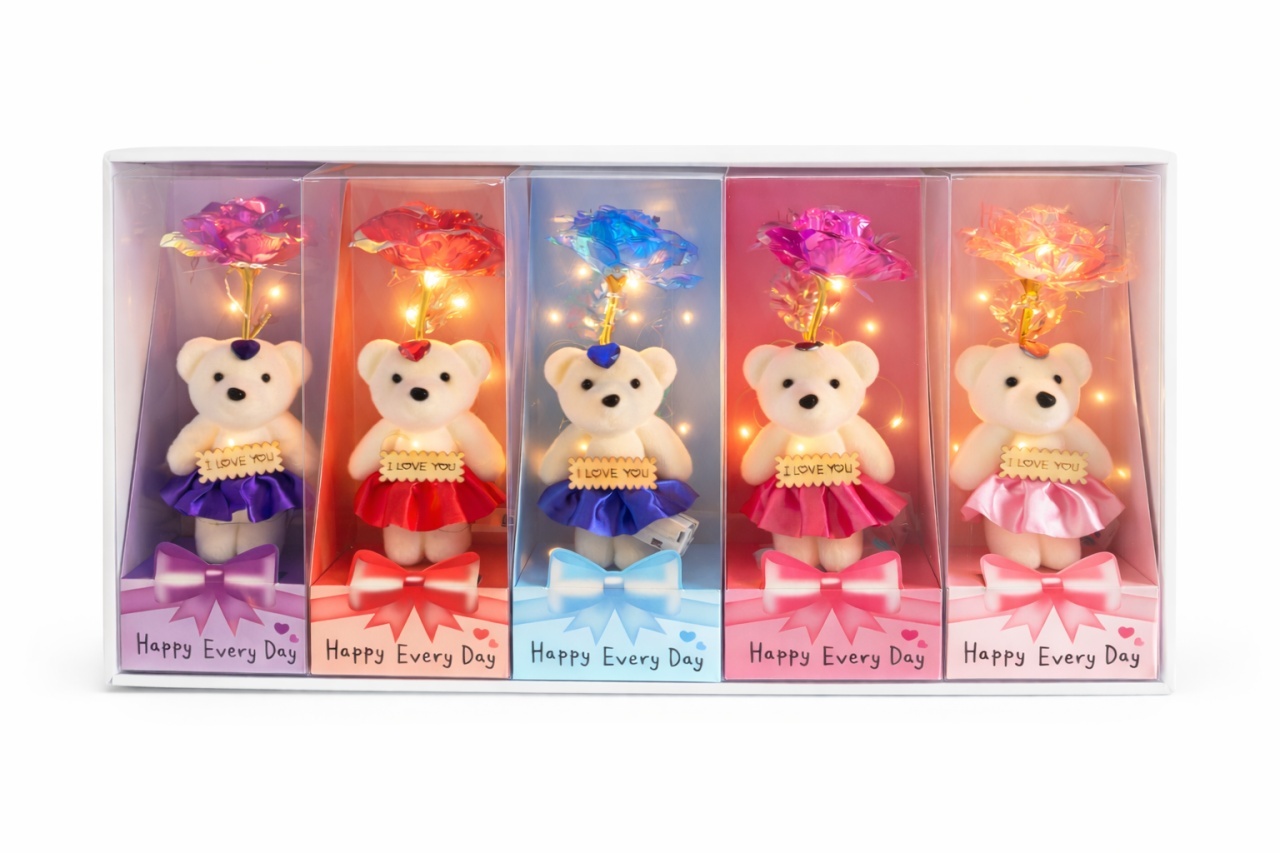Set 5 ursuleti cu floare artificiala LED si baterii incluse, Happy Every Day, 25 x 9.5 cm