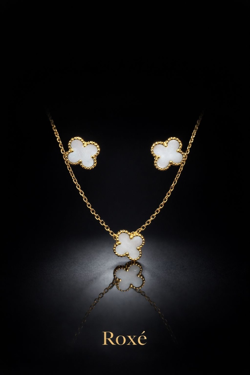 Set bijuterii Roxé auriu cu trifoi alb, colier si cercei eleganti 2