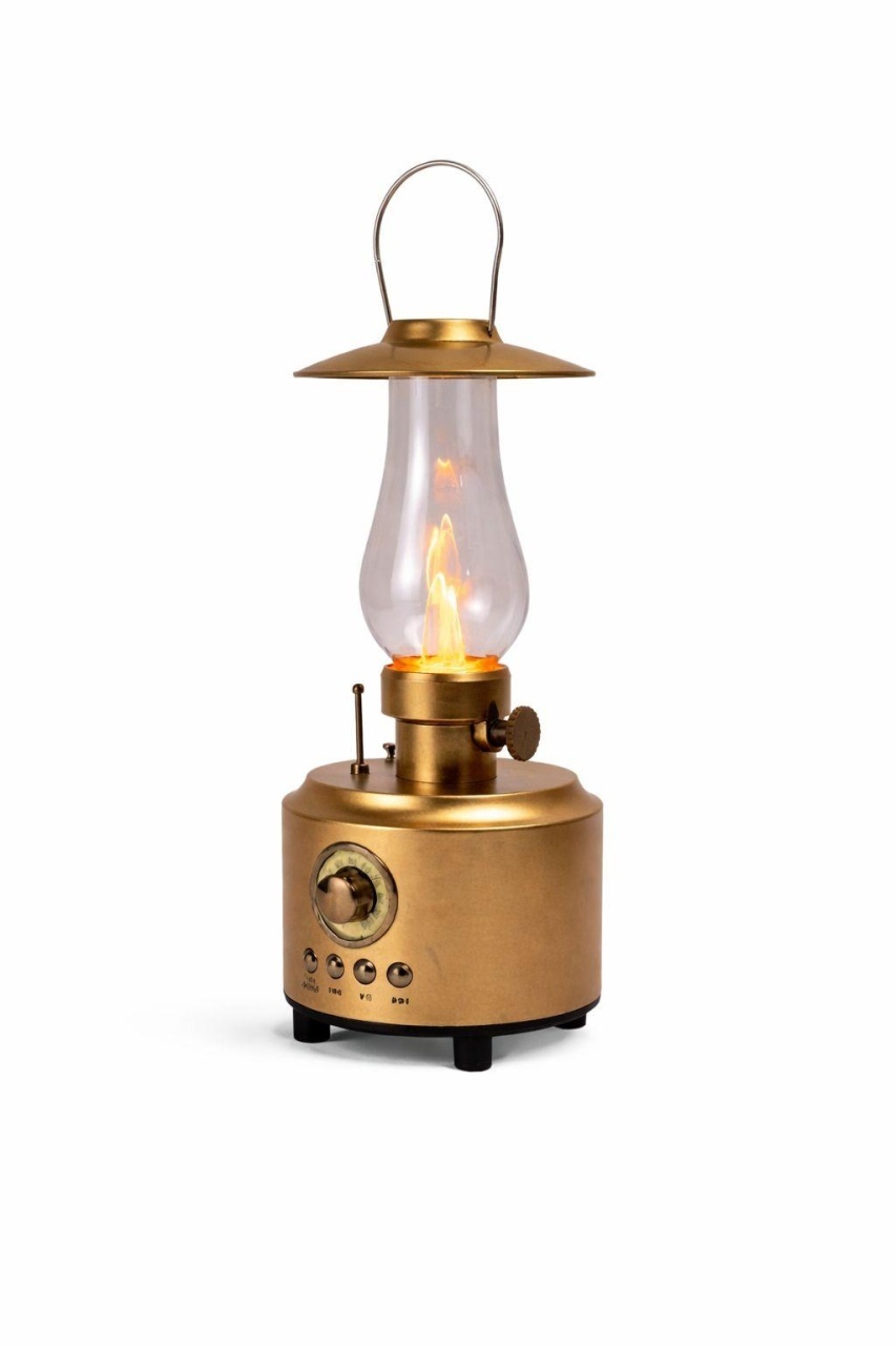 Felinar LED vintage cu efect flacara realist, boxa wireless, USB si TF, decor ambient si camping, auriu