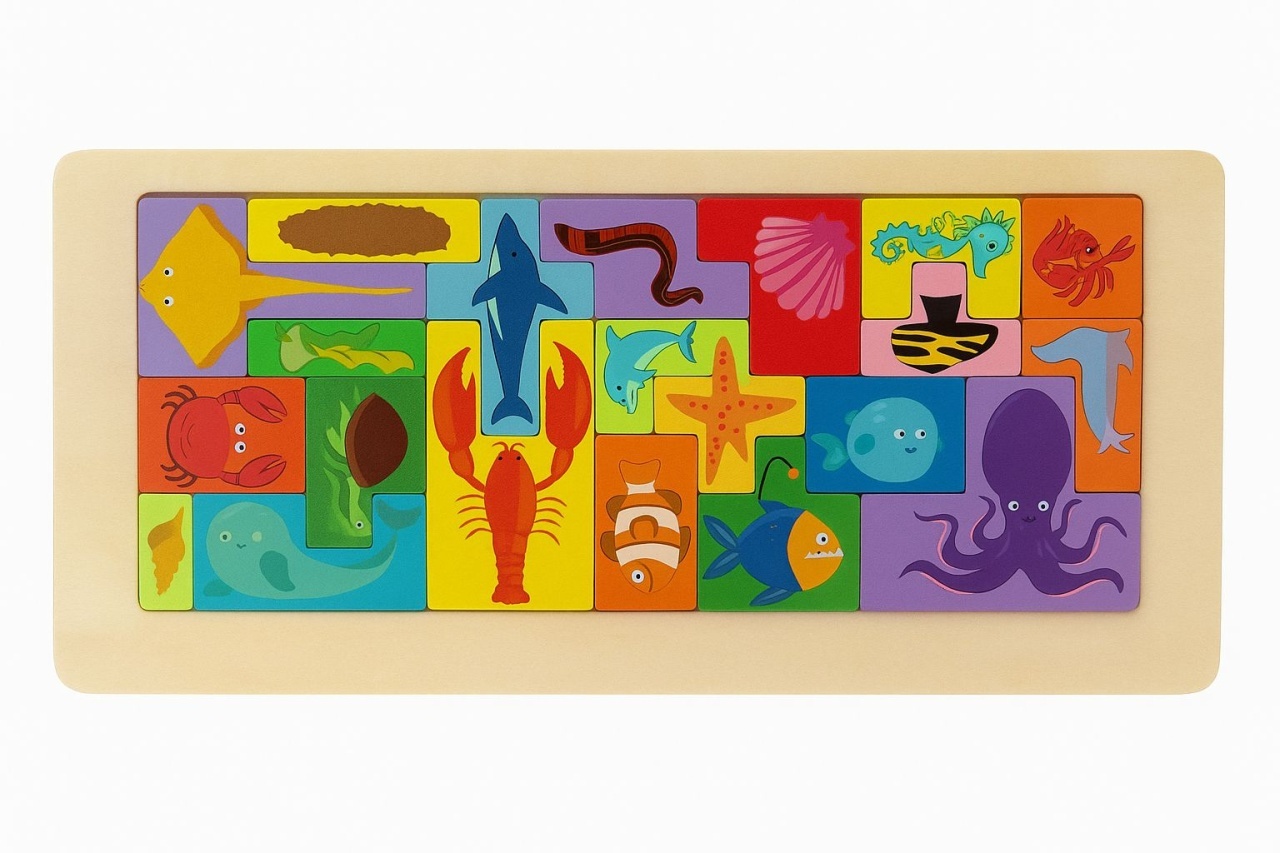 Puzzle Educativ din Lemn Tip Tetris , Modele cu Vehicule, Animale, Dinozauri si Creaturi Marine, 30x13cm 3