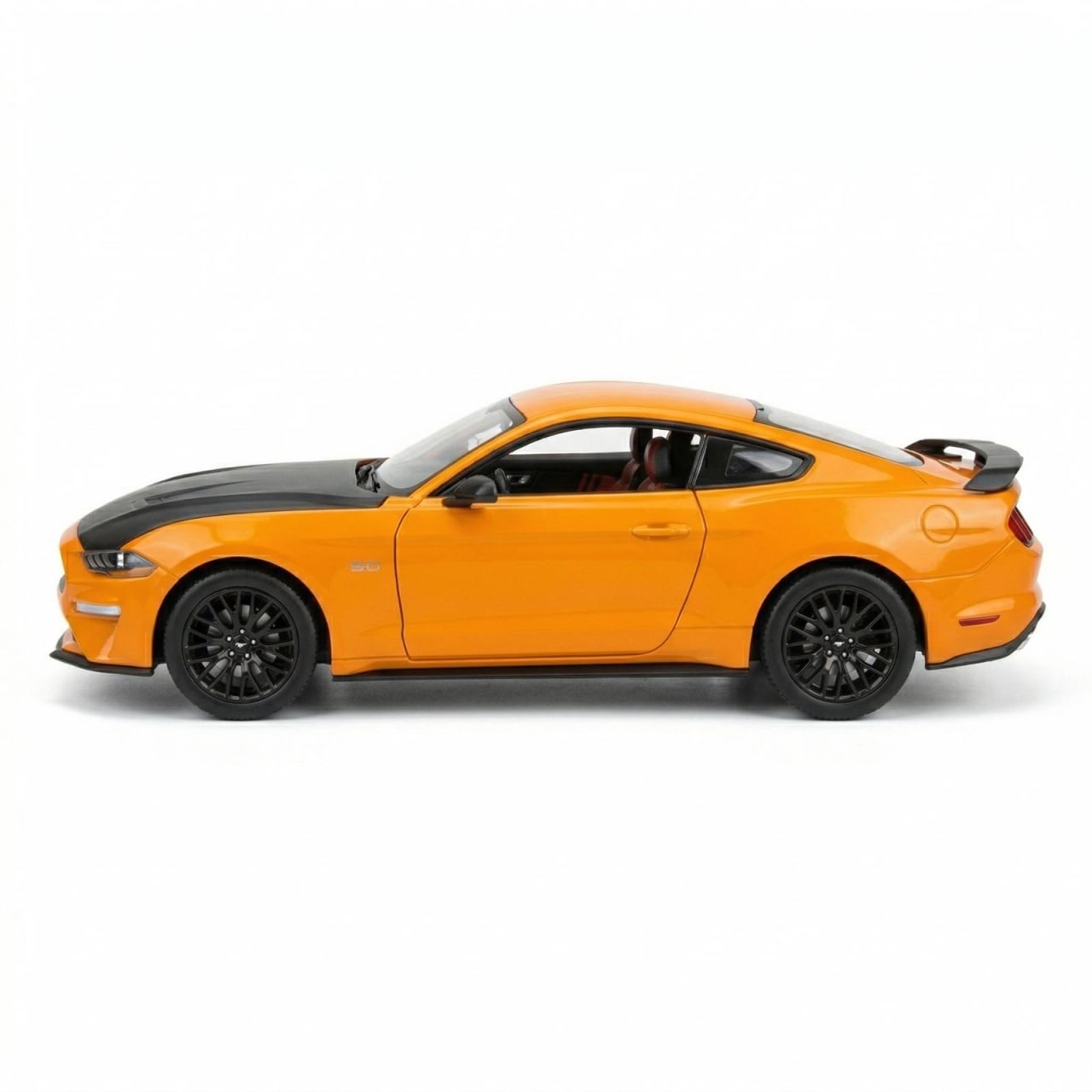 Masinuta metalica sport portocalie macheta auto die cast 15.5 cm