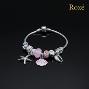 Bratara dama ROXE argintie cu charmuri marine si pandantive elegante, model chic - Img 3