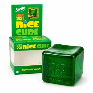 Jucarie antistres Squishy Ice Cube, model cub de gheata verde