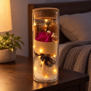 Trandafir roz inchis de săpun în cupolă de sticlă cu lumini LED, buton ON/OFF, 25 cm - Img 4