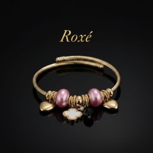 Bratara dama ROXE aurie cu charmuri elegante si pandantive moderne, stil fashion - Img 5