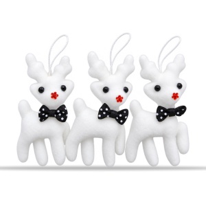 Set 3 figurine reni decorativi, material alb, cu fir pentru agatare, 18x11x4cm