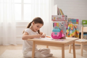 Set Colorat Cu Geanta, Printesa, Carioci Si Foi De Colorat , Activitati Creative Pentru Copii 30x21 cm - Img 2
