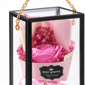 Buchet decorativ roz cu trandafir, în cutie transparentă cu lanț auriu - Img 4