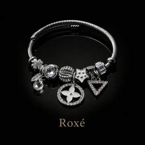 Bratara ROXE argintie cu charmuri elegante si cristale culori mixte - Img 4