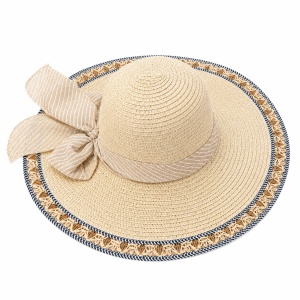 Palarie de vara eleganta bej cu funda decorativa pentru plaja si vacante