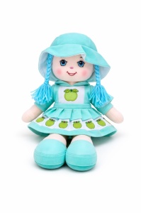Papusa fetita textil 30 cm, rochie verde cu mere si palarie, recita Ingerasul, baterii incluse - Img 2