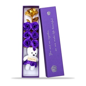 Aranjament decorativ cu 6 trandafiri mov, trandafir auriu și ursuleț , în cutie cadou, 25cm - Img 2